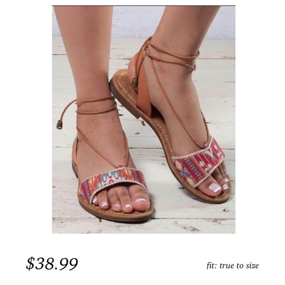 Shoes - Boho Lace up Sandals